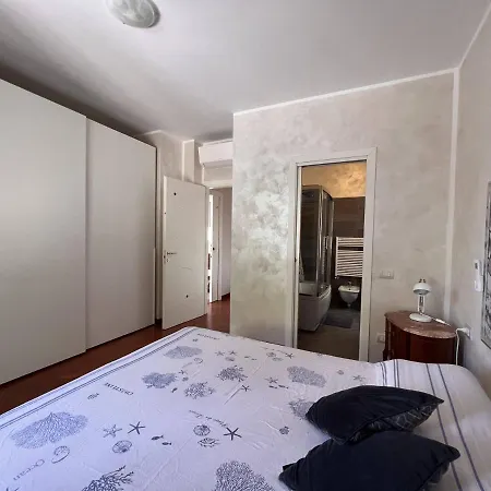 Vista Mare 2b/b2 With Jacuzzi Rapallo